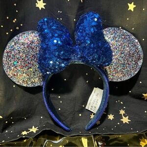 Walt Disney world 2020 blue sequin Mickey ears